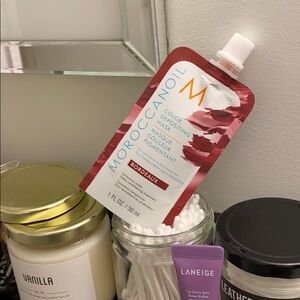 Moroccaoil Bordeaux Mask